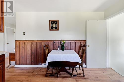 305 Moss Rd, Sault Ste. Marie, ON - Indoor Photo Showing Dining Room