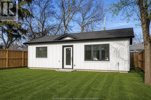 946 Belleperche, Windsor, ON - Outdoor
