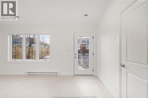 946 Belleperche, Windsor, ON - Indoor Photo Showing Other Room