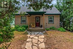 355 SPENCE STREET  Saugeen Shores, ON N0H 2L0