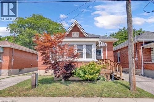 15 SALISBURY Avenue  Brantford, ON N3S 1M6