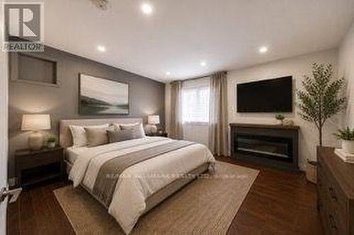 109 Thickson Road S, Whitby, ON - Indoor Photo Showing Bedroom