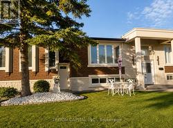 164 JULES AVENUE Vaughan, ON L4L 1Y3