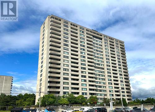 1706 - 2625 REGINA STREET  Ottawa, ON K2B 5W8