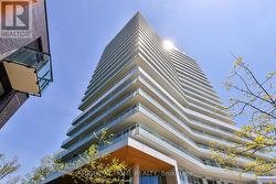 2003 - 20 BRIN DRIVE Toronto, ON M8X 0B2