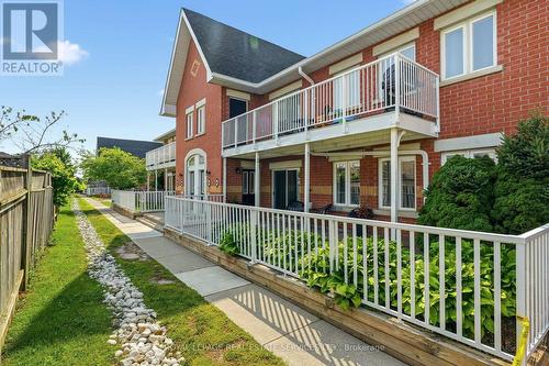 203-1701 LAMPMAN AVENUE  Burlington, ON L7L 6R7