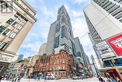 2106 - 7 GRENVILLE STREET  Toronto, ON M4Y 0E9