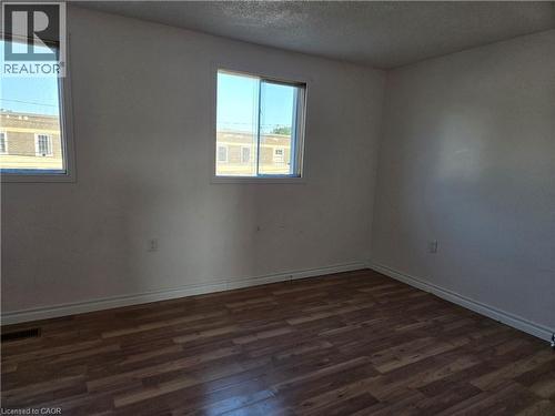 224 Burgar Street, Welland, ON - Indoor Photo Showing Other Room