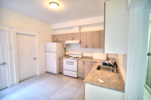 Kitchen - 1-5325 Rue Sherbrooke O., Montréal (Côte-Des-Neiges/Notre-Dame-De-Grâce), QC - Indoor Photo Showing Kitchen