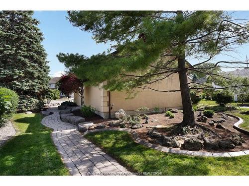 12862 Riverside, Tecumseh, ON - Outdoor