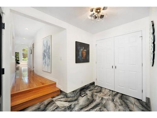 12862 Riverside, Tecumseh, ON - Indoor Photo Showing Other Room