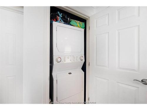 12862 Riverside, Tecumseh, ON - Indoor Photo Showing Laundry Room