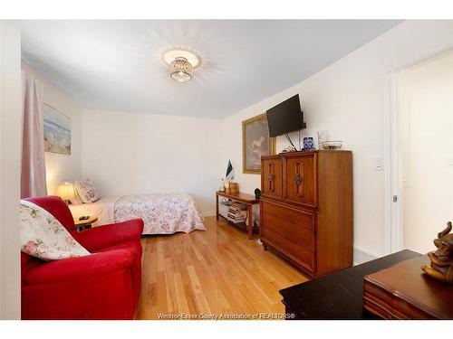 12862 Riverside, Tecumseh, ON - Indoor Photo Showing Bedroom