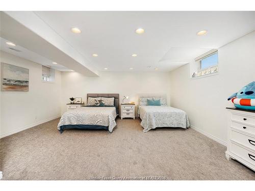 12862 Riverside, Tecumseh, ON - Indoor Photo Showing Bedroom
