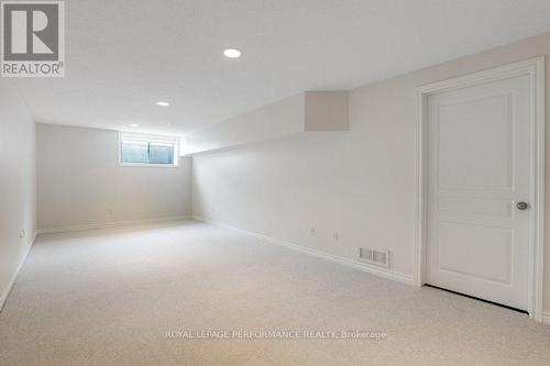 306 Waymark Crescent, Ottawa, ON - Indoor