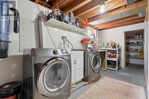 127 Tragina Avenue S, Hamilton, ON - Indoor Photo Showing Laundry Room
