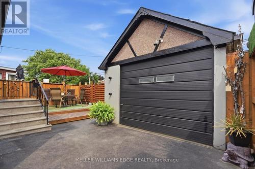 127 Tragina Avenue S, Hamilton, ON - Outdoor