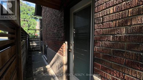 372 VICTORIA PARK AVENUE , Toronto, Ontario M4E 3S8 3
