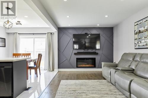 1343 Kettering Drive, Oshawa, ON - Indoor Photo Showing Living Room With Fireplace
