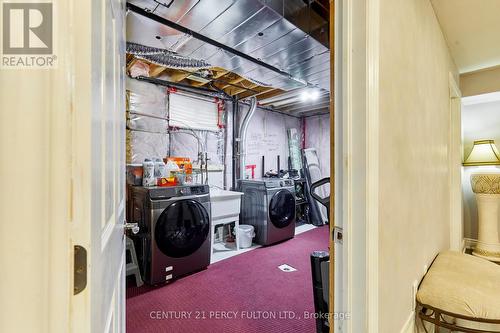 1343 Kettering Drive, Oshawa, ON - Indoor Photo Showing Laundry Room