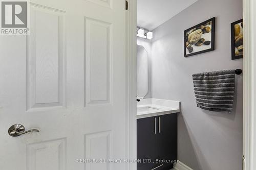 1343 Kettering Drive, Oshawa, ON - Indoor