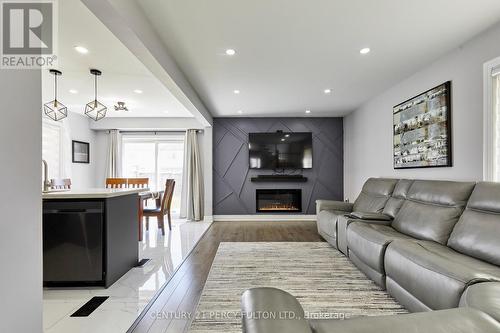 1343 Kettering Drive, Oshawa, ON - Indoor Photo Showing Living Room With Fireplace