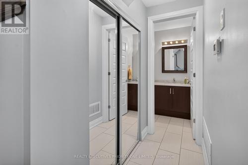 59 - 8161 Kipling Avenue, Vaughan, ON - Indoor Photo Showing Other Room