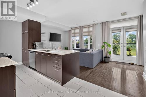 59 - 8161 Kipling Avenue, Vaughan, ON - Indoor
