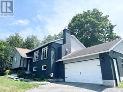 689 RAVENSHOE ROAD Uxbridge, ON L9P 1R2