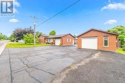 2 HERMAN STREET  Petawawa, ON K8H 3J8