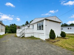 38 Rue Dumont O. Rouyn-Noranda, QC J0Y 1C0