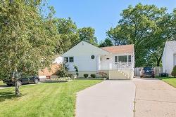 1090 NEWELL Street Sarnia, ON N7V 3H6