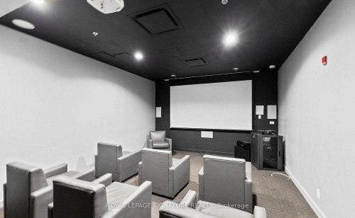 340-340 Mcleod Street, Ottawa Centre, ON - Indoor Photo Showing Other Room
