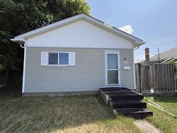 808 Portage Avenue Fort Frances, ON P9A 2A6