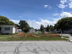 700 Crowe Avenue Fort Frances, ON P9A 2L6