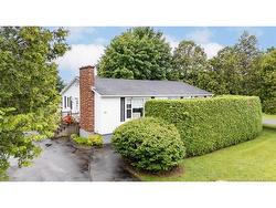 99 Summit AVE  Sussex, NB E4E 1A7