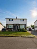 66 Whitney AVE  Moncton, NB E1C 8C6