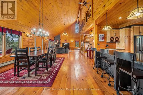 48 Wendy'S Lane, Mckellar, ON - Indoor Photo Showing Dining Room