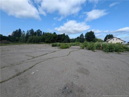 1680 Miramichi, Bathurst, NB 