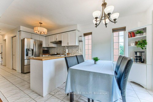 16 Westvillage Drive, Hamilton, ON - Indoor