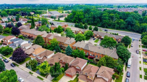 16 Westvillage Drive, Hamilton, ON - Outdoor With View