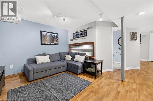 3 Beverly Lane, Georgetown, ON - Indoor Photo Showing Living Room