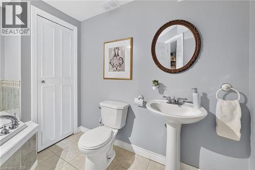 3 Beverly Lane, Georgetown, ON - Indoor Photo Showing Bathroom
