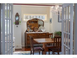 1630 Pinewood Ave Victoria, BC V8S 1K7