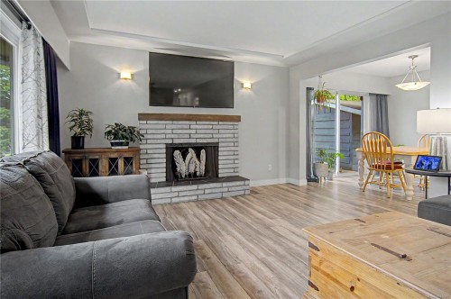 159 Roberta Rd West, Nanaimo, BC 