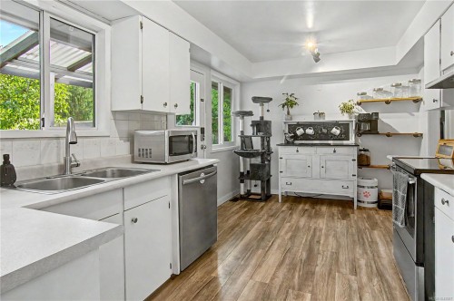 159 Roberta Rd West, Nanaimo, BC 