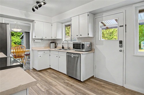 159 Roberta Rd West, Nanaimo, BC 