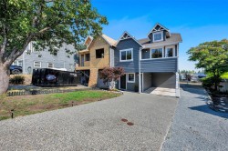 6109 Westridge Rd Duncan, BC V9L 5K7