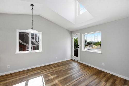6109 Westridge Rd, Duncan, BC - Indoor Photo Showing Other Room