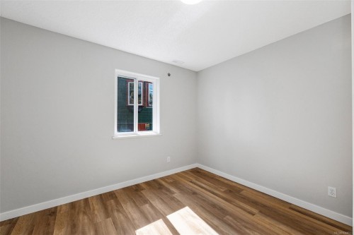 6109 Westridge Rd, Duncan, BC - Indoor Photo Showing Other Room